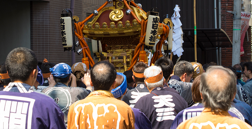 祭りの風景